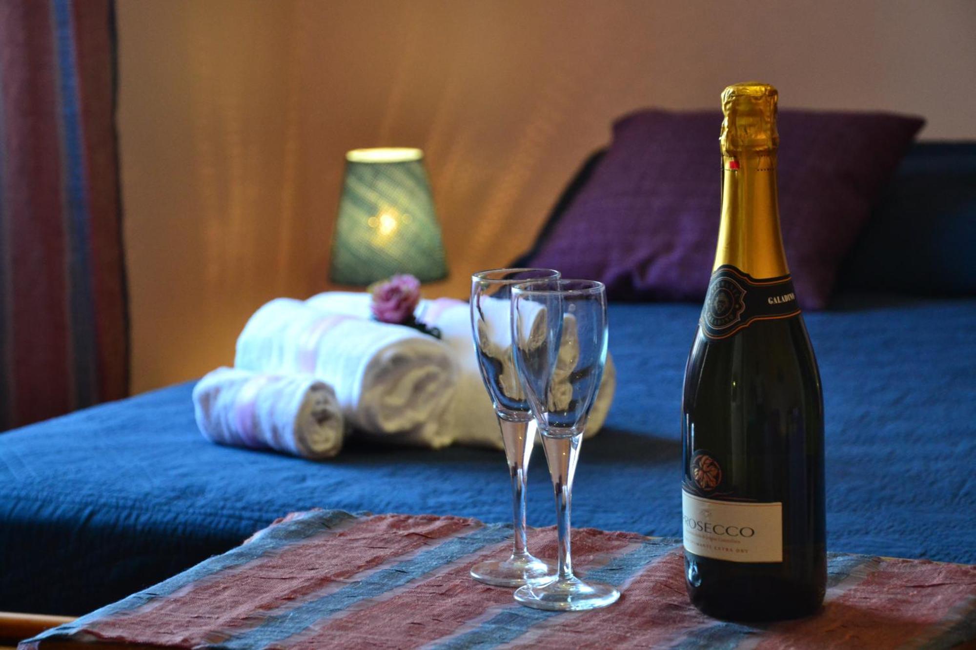 B&B Terra Niura Николози Экстерьер фото