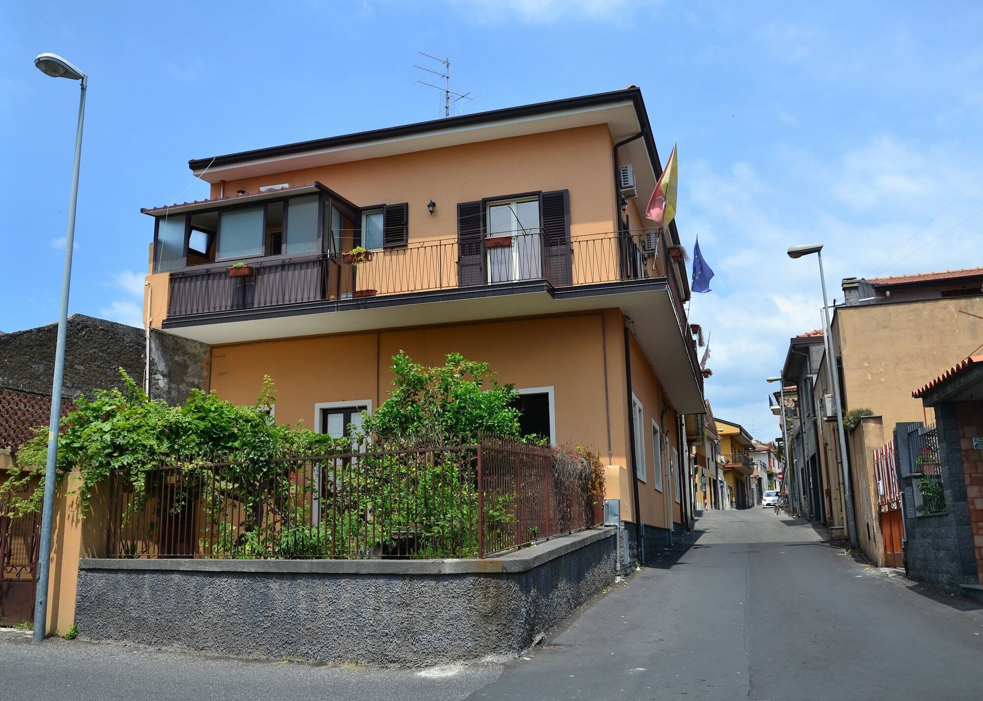 B&B Terra Niura Николози Экстерьер фото